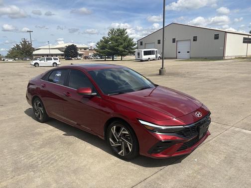 Ultimate Red 2025 Hyundai ELANTRA SEL