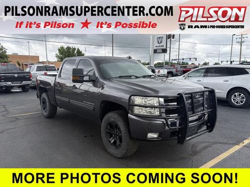Taupe Gray Metallic 2011 Chevrolet Silverado 1500 LT