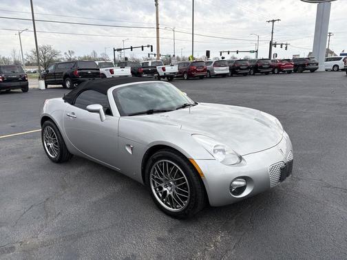 Cool Liquid Silver Metallic 2006 Pontiac Solstice Base