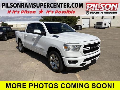 Bright White Clearcoat 2022 RAM 1500 Big Horn/Lone Star