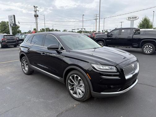 Infinite Black Metallic Clearcoat 2023 Lincoln Nautilus Reserve