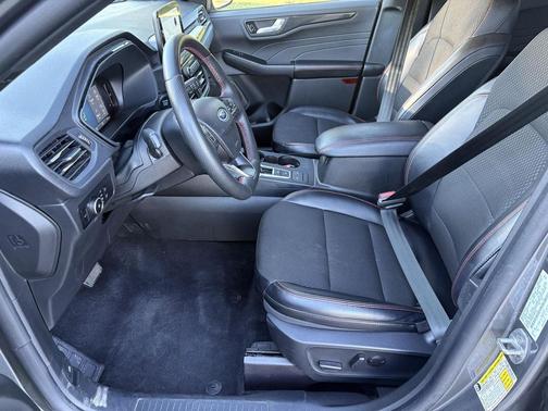 Carbonized Gray 2025 Ford Escape ST-Line Select
