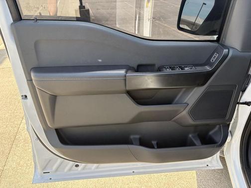 Oxford White 2021 Ford F-150 XL