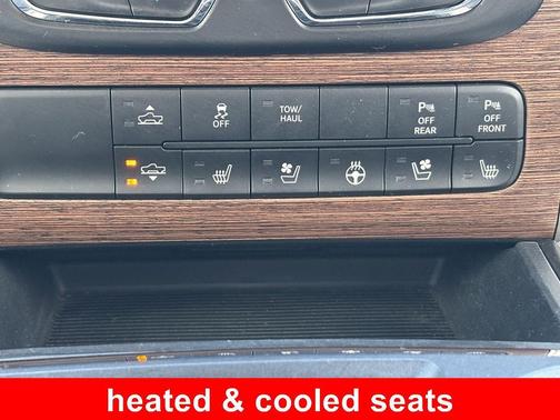 Black Clearcoat 2014 RAM 1500 Laramie