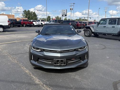 Nightfall Gray Metallic 2018 Chevrolet Camaro 1LT