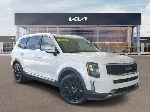 White Pearl 2022 Kia Telluride SX