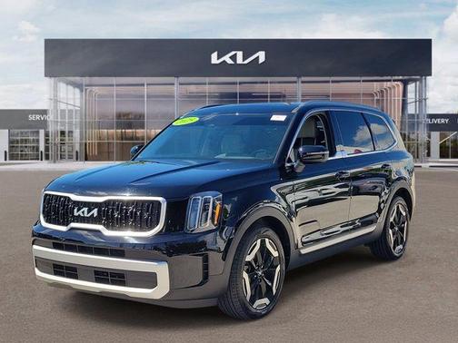 Ebony Black 2025 Kia Telluride EX