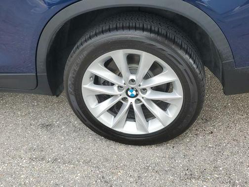 Deep Sea Blue Metallic 2017 BMW X3 sDrive28i