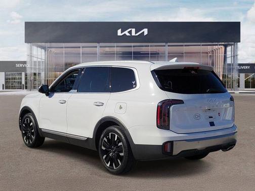 White Pearl 2025 Kia Telluride SX