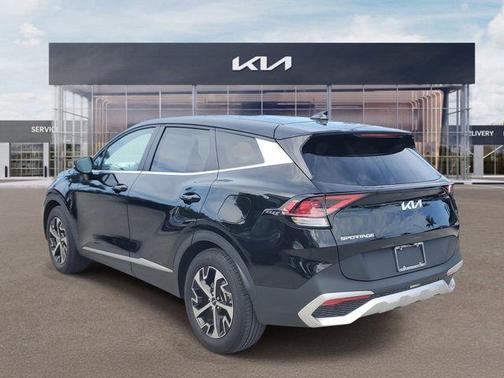 Ebony Black 2024 Kia Sportage EX