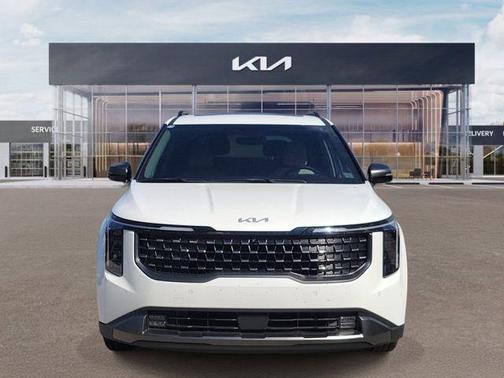 Snow White Pearl 2025 Kia Carnival SX Prestige