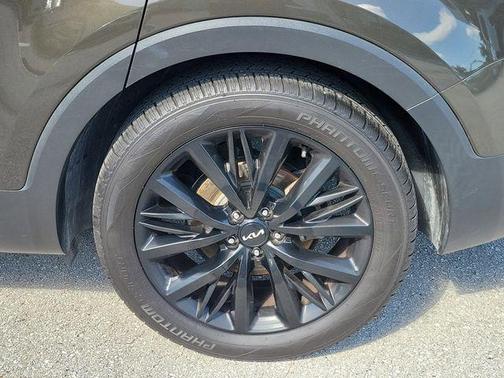 Moss Green 2022 Kia Telluride SX