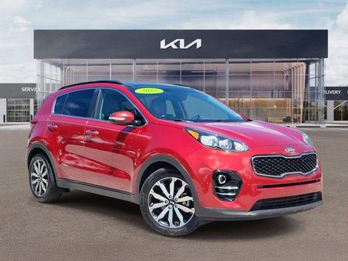 Red 2018 Kia Sportage EX