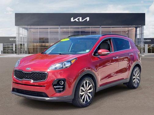 Red 2018 Kia Sportage EX