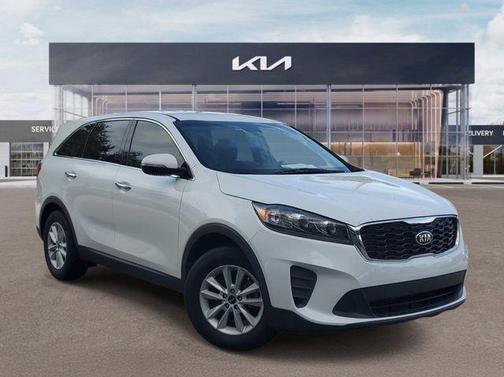 Snow White Pearl 2020 Kia Sorento LX