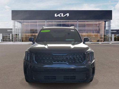 Metal 2025 Kia Telluride EX X-Line