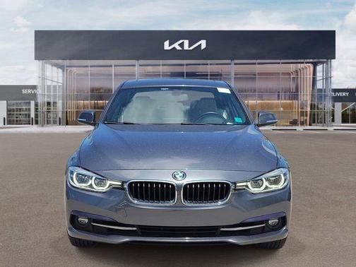 Mineral Gray Metallic 2018 BMW 330 i