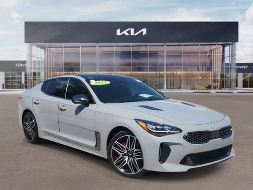 Ceramic Silver 2023 Kia Stinger GT2