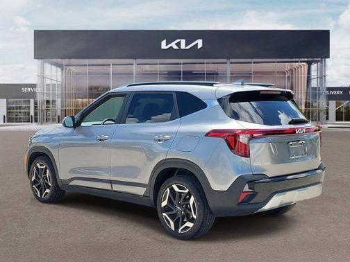 Steel Gray 2024 Kia Seltos SX