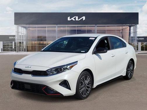 Snow White Pearl 2024 Kia Forte GT-Line