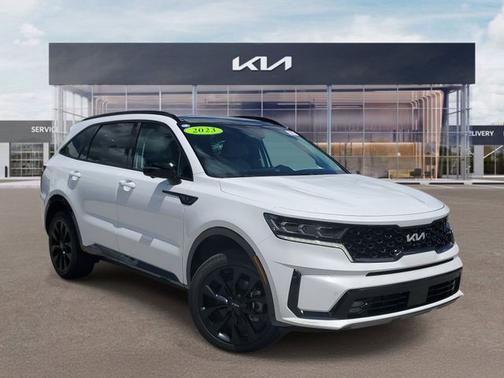 Glacial White Pearl 2023 Kia Sorento SX-Prestige