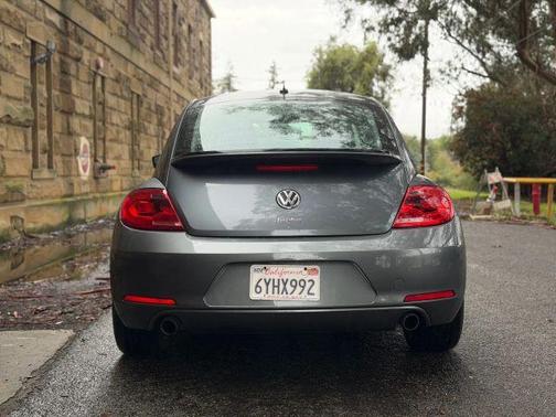 2012 Volkswagen Beetle 2.0T Turbo
