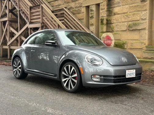 2012 Volkswagen Beetle 2.0T Turbo