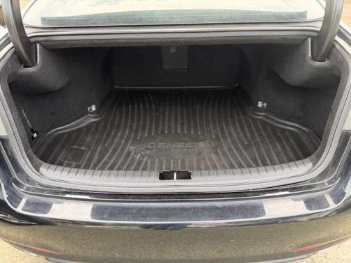 2015 Hyundai Genesis 3.8