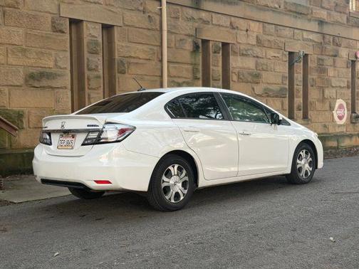 2014 Honda Civic Hybrid 