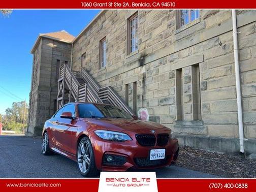 2018 BMW 230 i