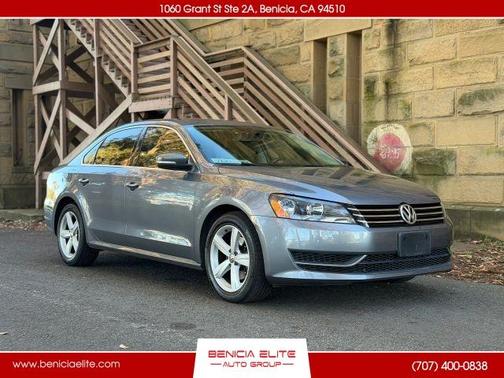 2013 Volkswagen Passat 2.5 SE