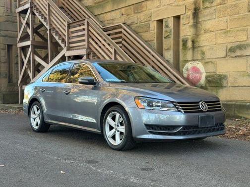 2013 Volkswagen Passat 2.5 SE