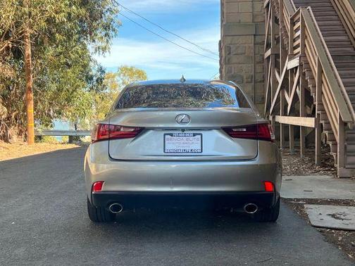 2015 Lexus IS 250 