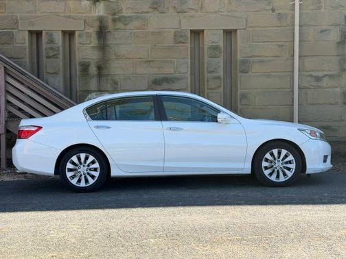 White 2013 Honda Accord EX-L