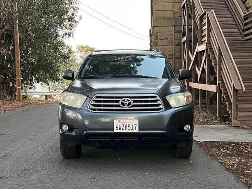 2010 Toyota Highlander SE