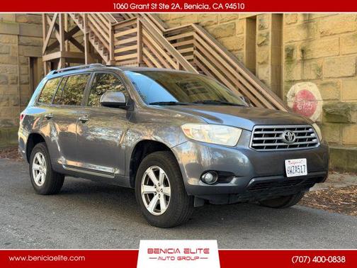 2010 Toyota Highlander SE