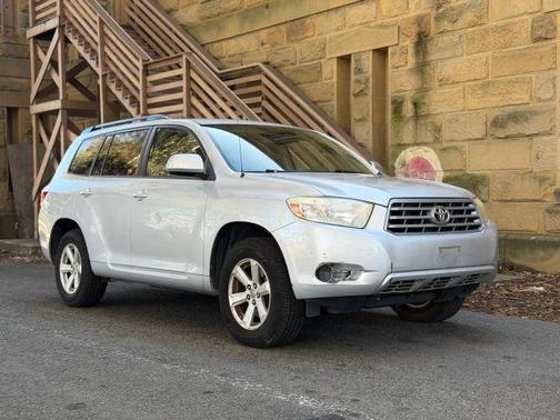 2008 Toyota Highlander Sport