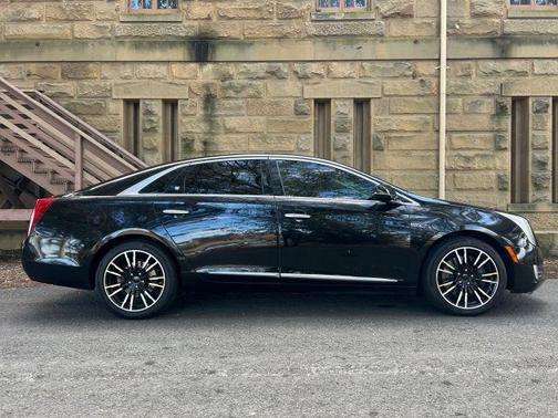 2017 Cadillac XTS Luxury