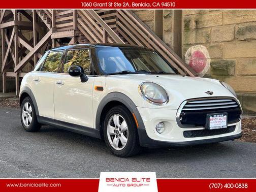 2015 MINI Hardtop Cooper