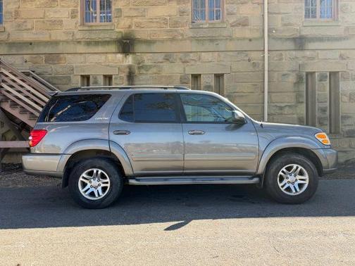 Gray 2003 Toyota Sequoia Limited