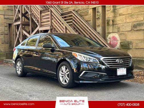 2017 Hyundai SONATA Base