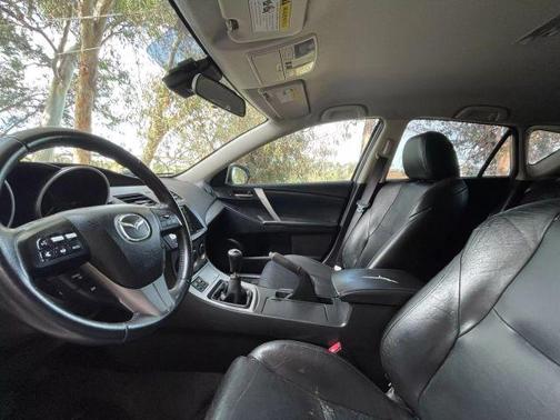 2010 Mazda Mazda3 s Grand Touring