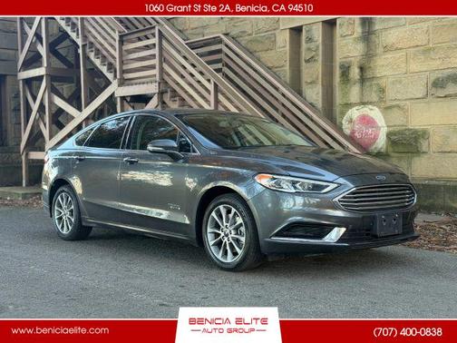 2018 Ford Fusion Energi SE Luxury