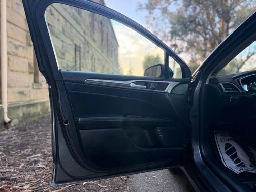 2018 Ford Fusion Energi SE Luxury