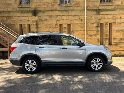 2016 Honda Pilot LX