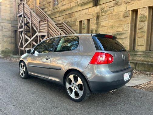 2007 Volkswagen Rabbit 2-Door