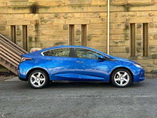 2017 Chevrolet Volt LT