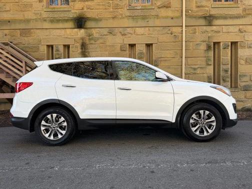 2016 Hyundai Santa Fe Sport 2.4L