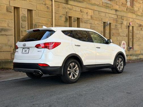 2016 Hyundai Santa Fe Sport 2.4L