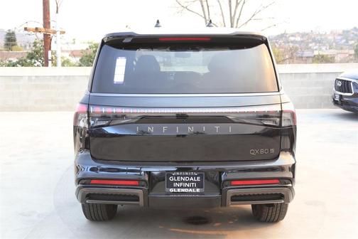 2025 INFINITI QX80 AUTOGRAPH